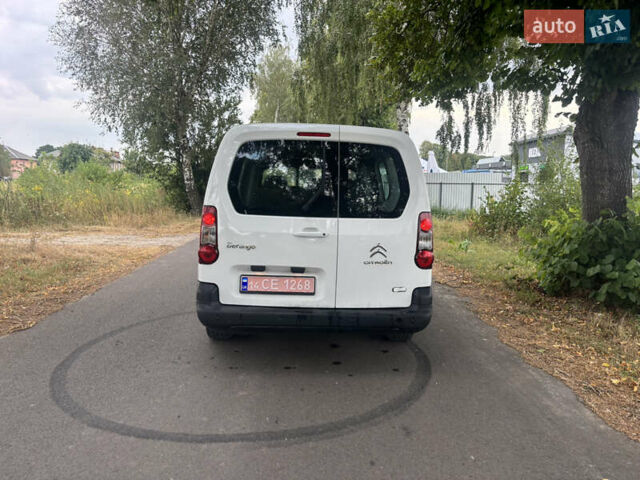 Белый Ситроен e-Berlingo, объемом двигателя 0 л и пробегом 60 тыс. км за 7950 $, фото 6 на Automoto.ua