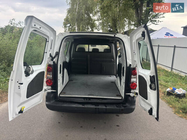 Белый Ситроен e-Berlingo, объемом двигателя 0 л и пробегом 60 тыс. км за 7950 $, фото 21 на Automoto.ua