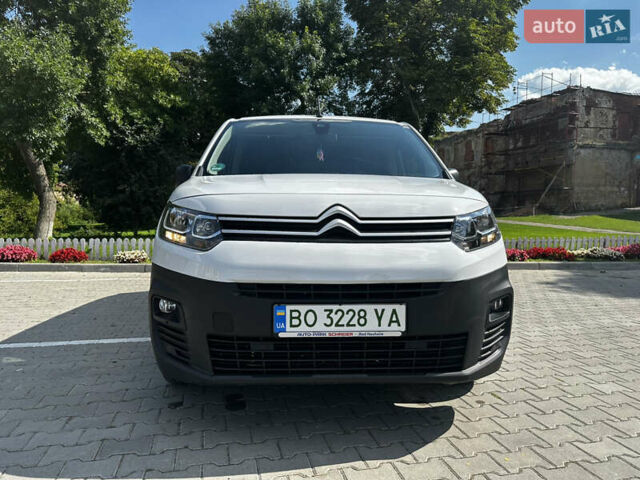 Білий Сітроен e-Berlingo, об'ємом двигуна 0 л та пробігом 126 тис. км за 18999 $, фото 11 на Automoto.ua