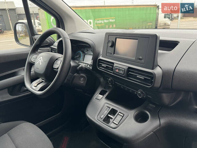 Белый Ситроен e-Berlingo, объемом двигателя 0 л и пробегом 20 тыс. км за 16000 $, фото 14 на Automoto.ua