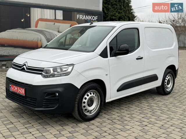 Белый Ситроен e-Berlingo, объемом двигателя 0 л и пробегом 20 тыс. км за 16000 $, фото 1 на Automoto.ua