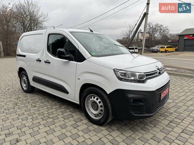 Белый Ситроен e-Berlingo, объемом двигателя 0 л и пробегом 20 тыс. км за 16000 $, фото 3 на Automoto.ua