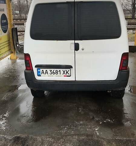 Білий Сітроен e-Berlingo, об'ємом двигуна 1.4 л та пробігом 300 тис. км за 3199 $, фото 2 на Automoto.ua