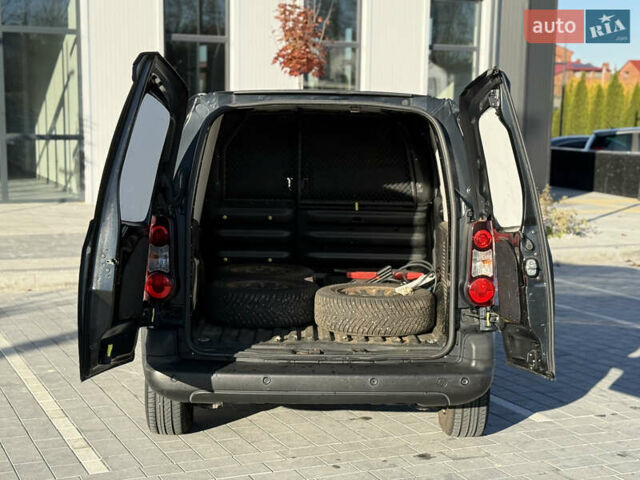 Черный Ситроен e-Berlingo, объемом двигателя 0 л и пробегом 170 тыс. км за 5500 $, фото 8 на Automoto.ua