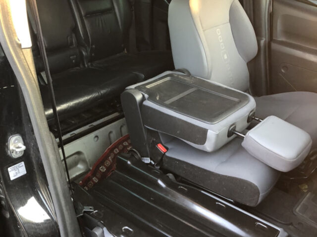 Чорний Сітроен e-Berlingo, об'ємом двигуна 0 л та пробігом 37 тис. км за 10900 $, фото 50 на Automoto.ua
