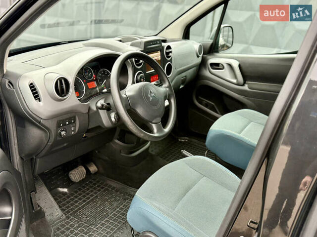 Черный Ситроен e-Berlingo, объемом двигателя 0 л и пробегом 120 тыс. км за 8800 $, фото 12 на Automoto.ua