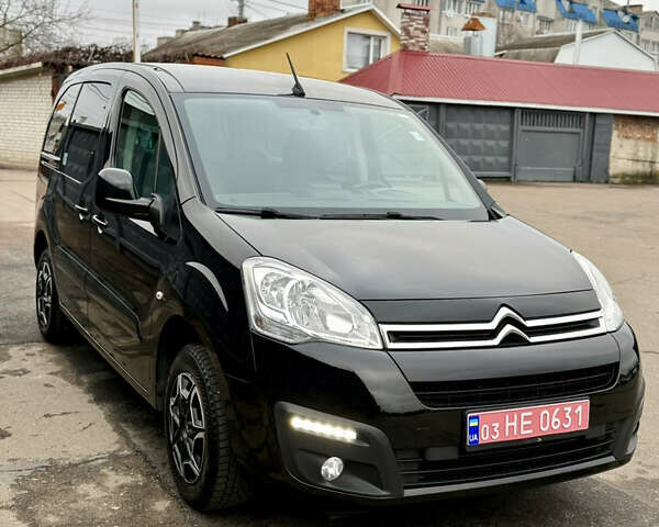 Черный Ситроен e-Berlingo, объемом двигателя 0 л и пробегом 120 тыс. км за 8800 $, фото 5 на Automoto.ua