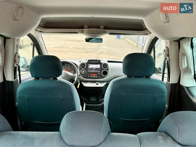 Черный Ситроен e-Berlingo, объемом двигателя 0 л и пробегом 120 тыс. км за 8800 $, фото 2 на Automoto.ua