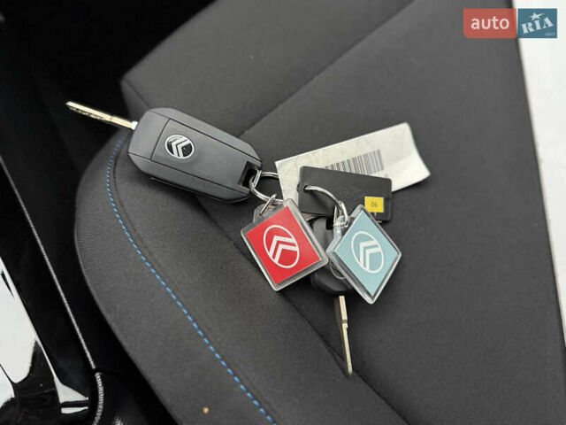 Красный Ситроен e-C3, объемом двигателя 0 л и пробегом 4 тыс. км за 19900 $, фото 12 на Automoto.ua