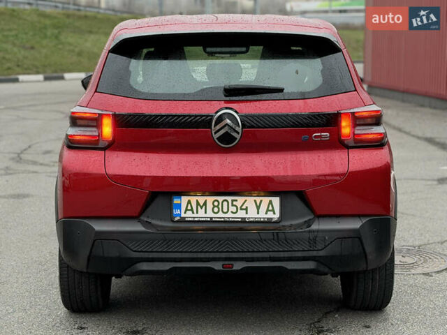 Красный Ситроен e-C3, объемом двигателя 0 л и пробегом 4 тыс. км за 19900 $, фото 4 на Automoto.ua