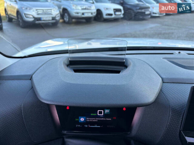 Белый Ситроен e-C4, объемом двигателя 0 л и пробегом 50 тыс. км за 16590 $, фото 36 на Automoto.ua