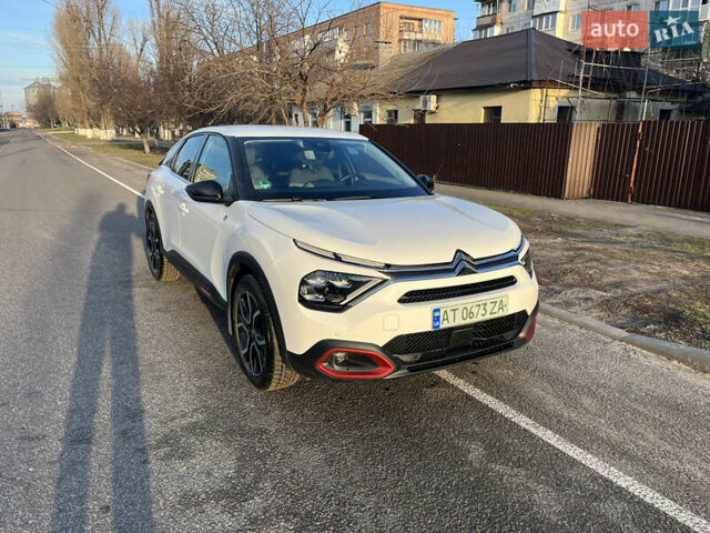 Белый Ситроен e-C4, объемом двигателя 0 л и пробегом 32 тыс. км за 18000 $, фото 8 на Automoto.ua