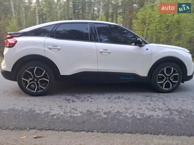 Білий Сітроен e-C4, об'ємом двигуна 0 л та пробігом 9 тис. км за 17450 $, фото 11 на Automoto.ua