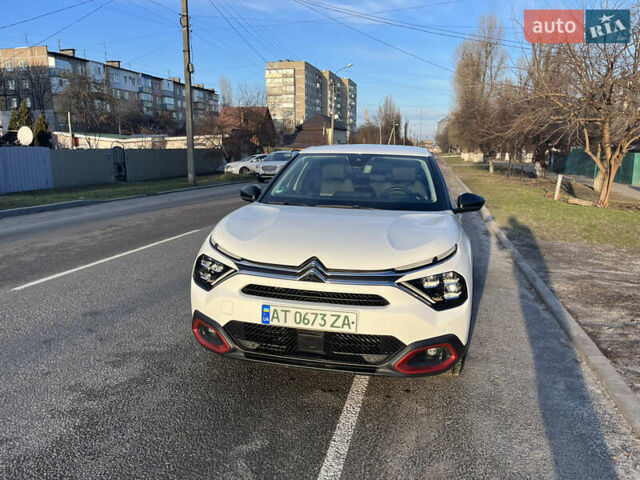 Белый Ситроен e-C4, объемом двигателя 0 л и пробегом 32 тыс. км за 18000 $, фото 7 на Automoto.ua
