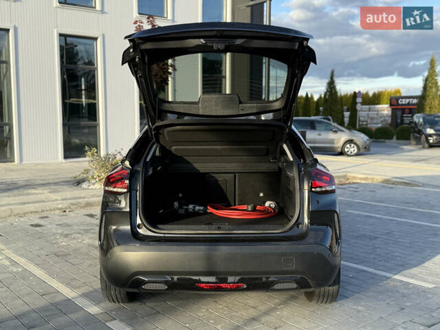 Чорний Сітроен e-C4, об'ємом двигуна 0 л та пробігом 115 тис. км за 15900 $, фото 9 на Automoto.ua