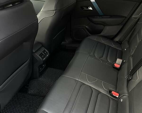 Чорний Сітроен e-C4, об'ємом двигуна 0 л та пробігом 55 тис. км за 18200 $, фото 14 на Automoto.ua