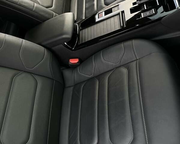 Чорний Сітроен e-C4, об'ємом двигуна 0 л та пробігом 55 тис. км за 18200 $, фото 19 на Automoto.ua