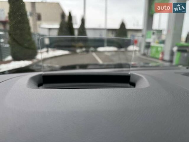 Черный Ситроен e-C4, объемом двигателя 0 л и пробегом 34 тыс. км за 16449 $, фото 16 на Automoto.ua