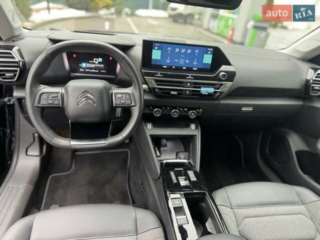 Черный Ситроен e-C4, объемом двигателя 0 л и пробегом 34 тыс. км за 16449 $, фото 10 на Automoto.ua