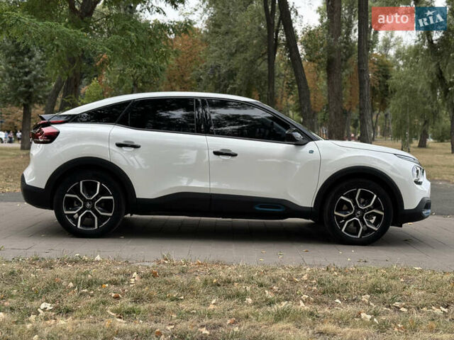 Ситроен e-C4, объемом двигателя 0 л и пробегом 27 тыс. км за 18300 $, фото 11 на Automoto.ua