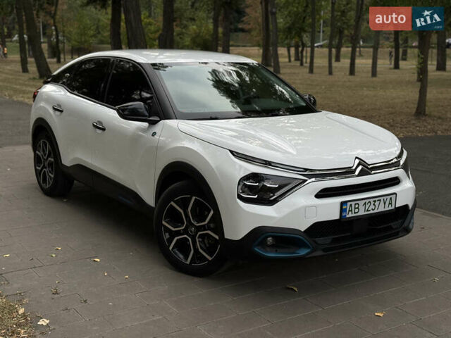 Ситроен e-C4, объемом двигателя 0 л и пробегом 27 тыс. км за 18300 $, фото 2 на Automoto.ua