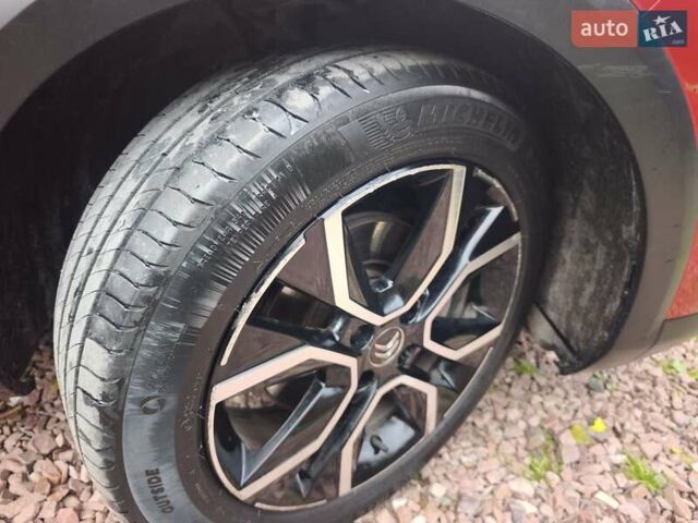 Сітроен e-C4, об'ємом двигуна 0 л та пробігом 87 тис. км за 16450 $, фото 14 на Automoto.ua