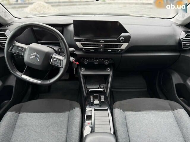 Ситроен e-C4, объемом двигателя 0 л и пробегом 56 тыс. км за 16500 $, фото 3 на Automoto.ua