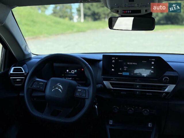 Сітроен e-C4, об'ємом двигуна 0 л та пробігом 18 тис. км за 15999 $, фото 13 на Automoto.ua