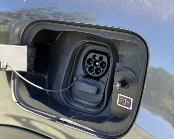 Ситроен e-C4, объемом двигателя 0 л и пробегом 18 тыс. км за 15800 $, фото 13 на Automoto.ua