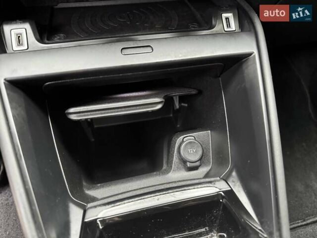 Ситроен e-C4 2020 в Дрогобыче на Automoto.ua Серый Ситроен e-C4, объемом двигателя 0 л и пробегом 78 тыс. км за 15750 $, фото 87 на Automoto.ua