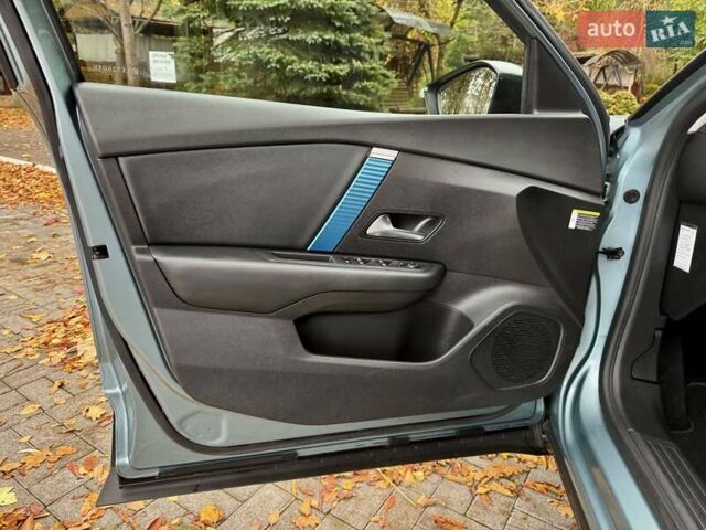 Ситроен e-C4 2020 в Дрогобыче на Automoto.ua Серый Ситроен e-C4, объемом двигателя 0 л и пробегом 78 тыс. км за 15750 $, фото 58 на Automoto.ua
