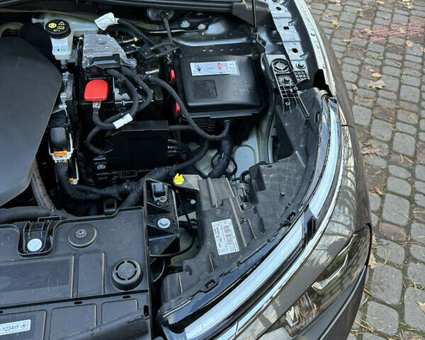 Серый Ситроен e-C4, объемом двигателя 0 л и пробегом 66 тыс. км за 15599 $, фото 118 на Automoto.ua