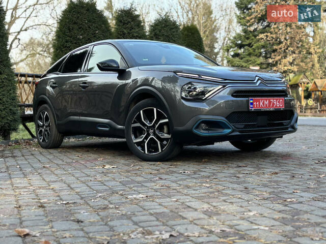 Серый Ситроен e-C4, объемом двигателя 0 л и пробегом 66 тыс. км за 15599 $, фото 2 на Automoto.ua