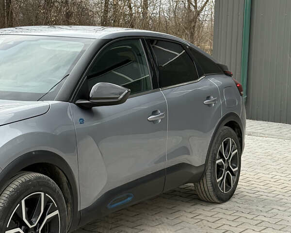 Серый Ситроен e-C4, объемом двигателя 0 л и пробегом 35 тыс. км за 16400 $, фото 10 на Automoto.ua