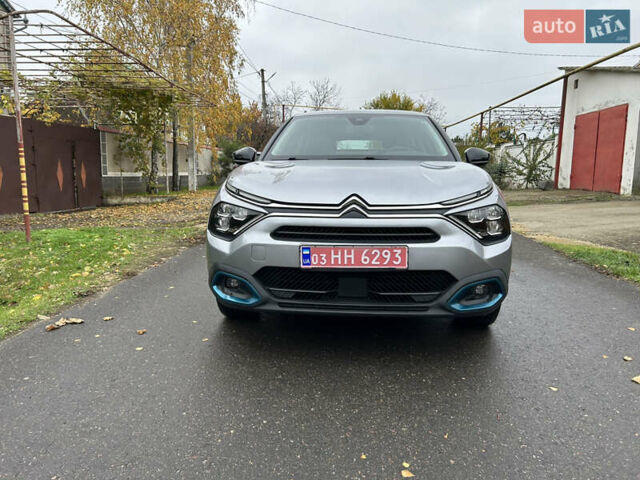 Серый Ситроен e-C4, объемом двигателя 0 л и пробегом 67 тыс. км за 16800 $, фото 1 на Automoto.ua