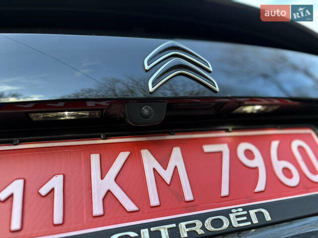 Серый Ситроен e-C4, объемом двигателя 0 л и пробегом 66 тыс. км за 15599 $, фото 60 на Automoto.ua