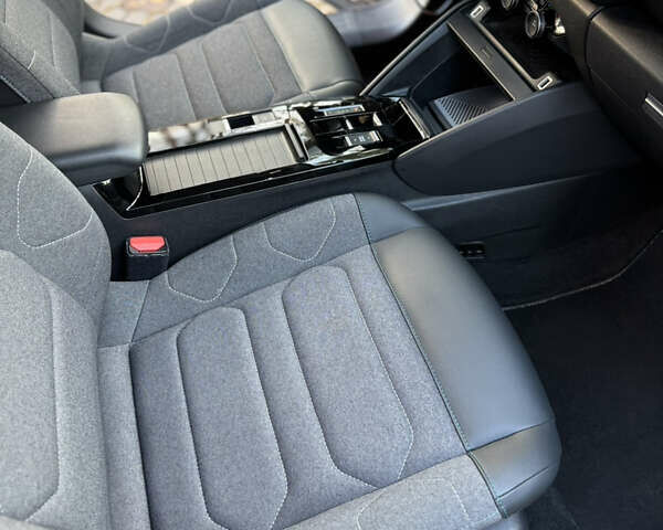 Серый Ситроен e-C4, объемом двигателя 0 л и пробегом 66 тыс. км за 15599 $, фото 98 на Automoto.ua