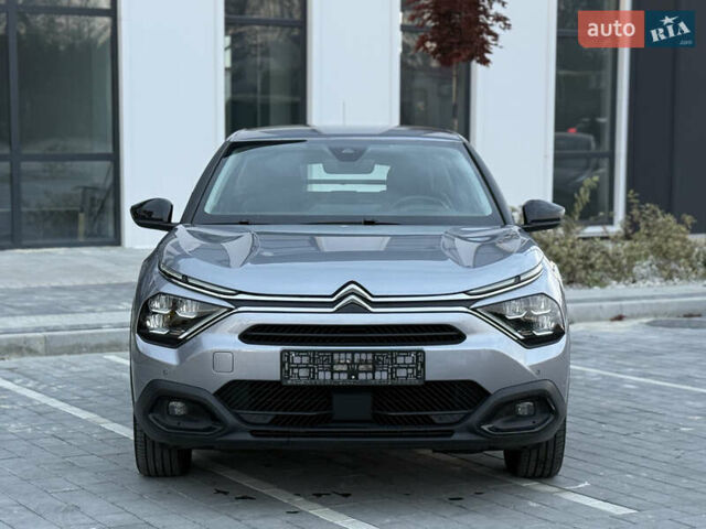 Ситроен e-C4 2021 в Городке на Automoto.ua Серый Ситроен e-C4, объемом двигателя 0 л и пробегом 32 тыс. км за 17500 $, фото 1 на Automoto.ua