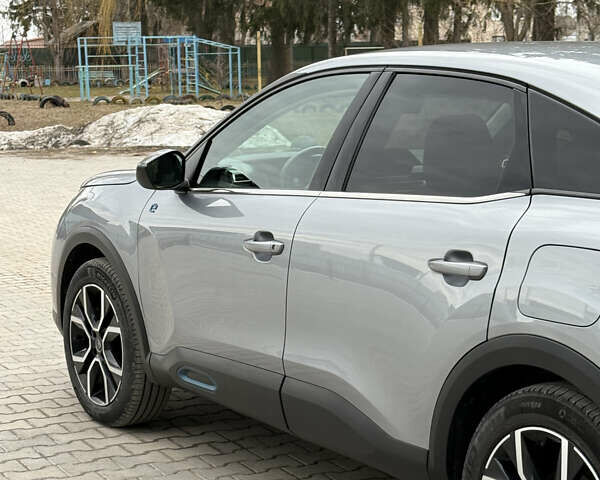 Серый Ситроен e-C4, объемом двигателя 0 л и пробегом 35 тыс. км за 16400 $, фото 21 на Automoto.ua