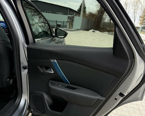 Серый Ситроен e-C4, объемом двигателя 0 л и пробегом 35 тыс. км за 16400 $, фото 61 на Automoto.ua