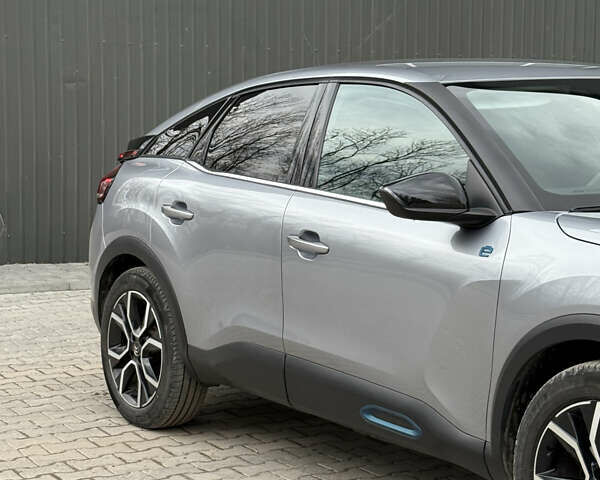 Серый Ситроен e-C4, объемом двигателя 0 л и пробегом 35 тыс. км за 16400 $, фото 12 на Automoto.ua