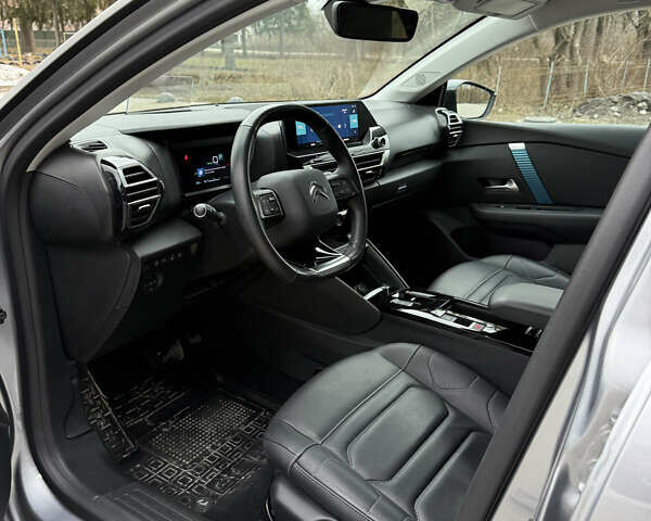 Серый Ситроен e-C4, объемом двигателя 0 л и пробегом 35 тыс. км за 16400 $, фото 28 на Automoto.ua