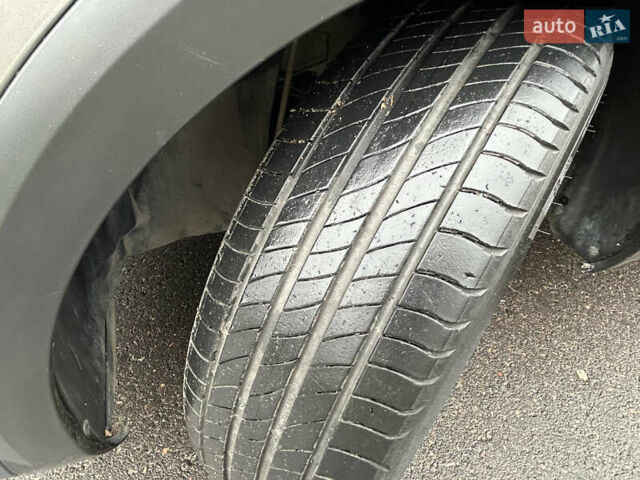 Серый Ситроен e-C4, объемом двигателя 0 л и пробегом 67 тыс. км за 16800 $, фото 31 на Automoto.ua