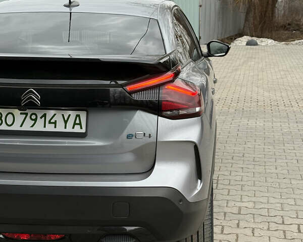 Серый Ситроен e-C4, объемом двигателя 0 л и пробегом 35 тыс. км за 16400 $, фото 16 на Automoto.ua
