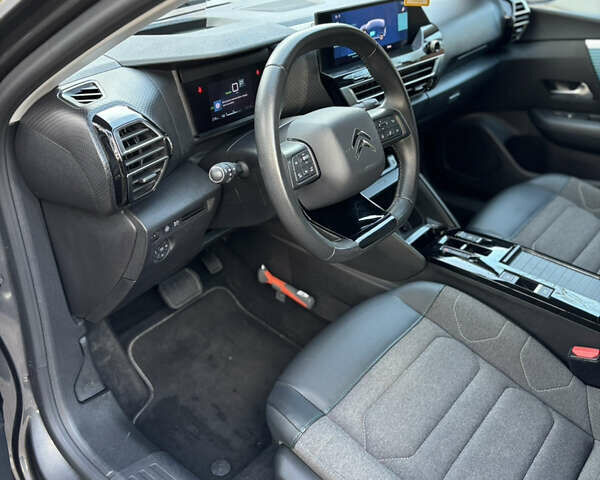 Серый Ситроен e-C4, объемом двигателя 0 л и пробегом 66 тыс. км за 15599 $, фото 69 на Automoto.ua