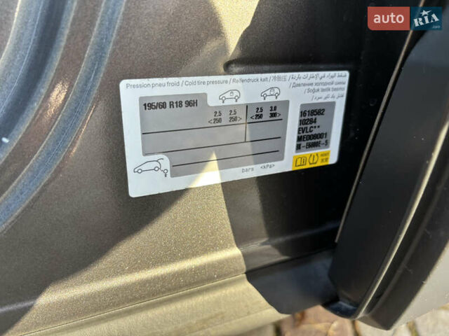 Серый Ситроен e-C4, объемом двигателя 0 л и пробегом 66 тыс. км за 15599 $, фото 112 на Automoto.ua