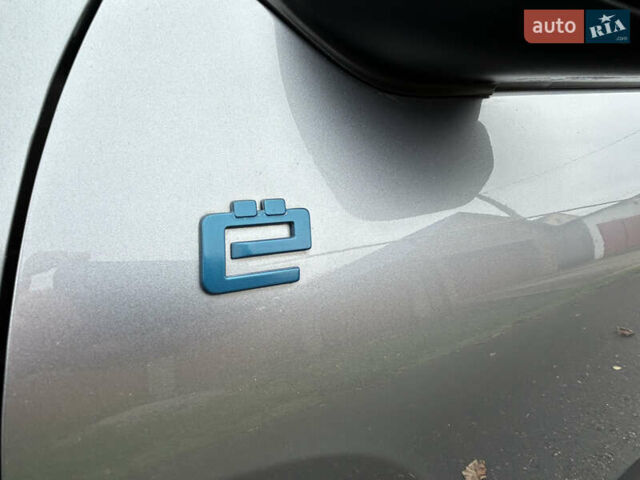 Серый Ситроен e-C4, объемом двигателя 0 л и пробегом 67 тыс. км за 16800 $, фото 36 на Automoto.ua