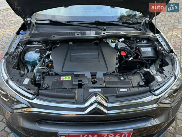 Серый Ситроен e-C4, объемом двигателя 0 л и пробегом 66 тыс. км за 15599 $, фото 113 на Automoto.ua