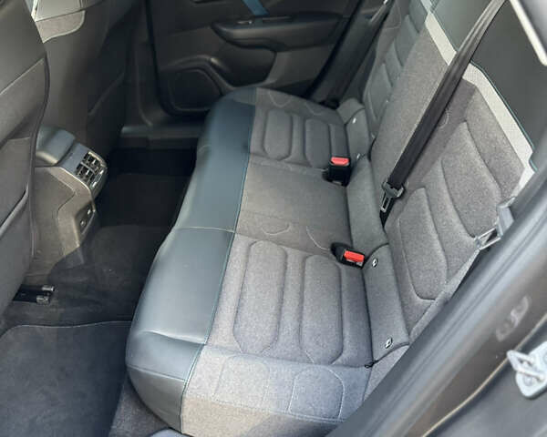 Серый Ситроен e-C4, объемом двигателя 0 л и пробегом 66 тыс. км за 15599 $, фото 10 на Automoto.ua