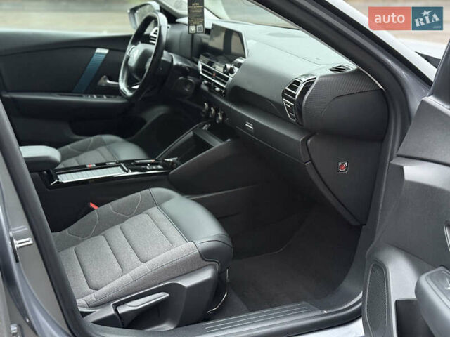 Серый Ситроен e-C4, объемом двигателя 0 л и пробегом 90 тыс. км за 16400 $, фото 40 на Automoto.ua